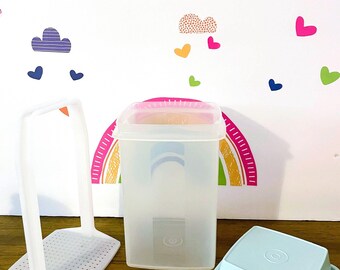 Baby Blue Tupperware Pickle Keeper, Vintage Tupperware Pickle Storage, Tupperware 1560-3 Vegetable Keeper