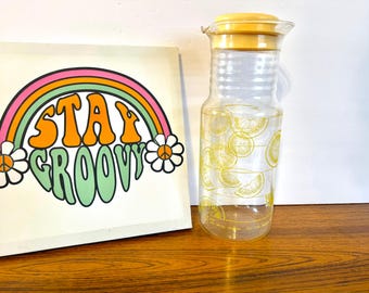 Vintage PYREX 1.5 Quart Lemonade Carafe, 48 Ounce Lemon Juice Jug