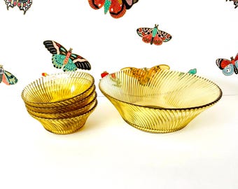 Vintage Federal Glass 5 Piece Diana Amber Salad Bowl Set