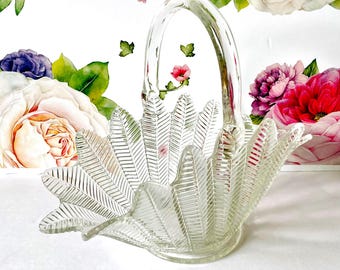 Vintage LE Smith Clear Glass Herringbone Basket - Pattern 177-1