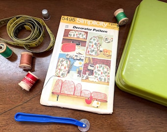 Vintage UNCUT Simplicity 5495 Appliance Covers and Kitchen Accessories Sewing Pattern