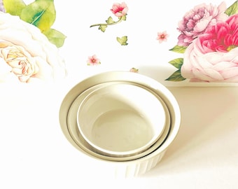 Corning French White Casserole Set: 3 Vintage Ribbed Dishes