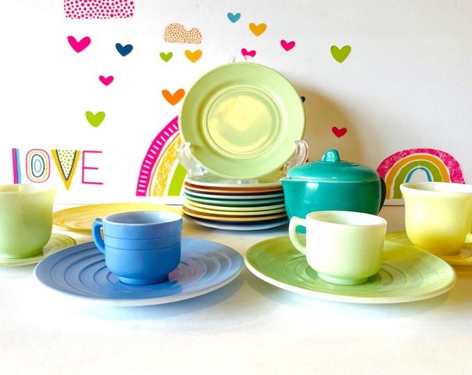 Featured listing image: Child's Tea Set: Hazel Atlas Moderntone - Vintage 1930s 20 Pieces