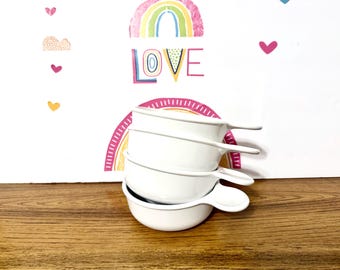 4 Corning Ware Grab It Bowls Without Lids, 15 Ounce Corning White Coupe Grab It Bowls, Four French White Corning Grab It Bowls P-150-B
