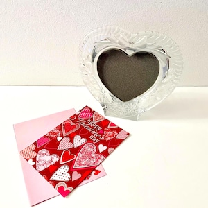 Moments Glass Heart Picture Frame, Heart Frame With Bows and Flowers, Vintage Heart Shaped Frame