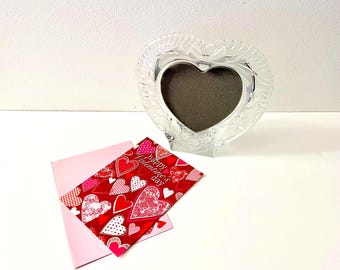 Moments Glass Heart Picture Frame, Heart Frame With Bows and Flowers, Vintage Heart Shaped Frame