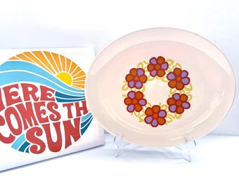 TST "Love" Flower Power Oval Platter: Mid Century Vintage Style (13" by 11")