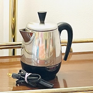 Vintage Farberware Superfast 2-5 Cup Percolator, 1970s Farberware Coffee  Maker, Mid Century Stainless Steel Coffee Pot, Farberware Model 134 - Etsy