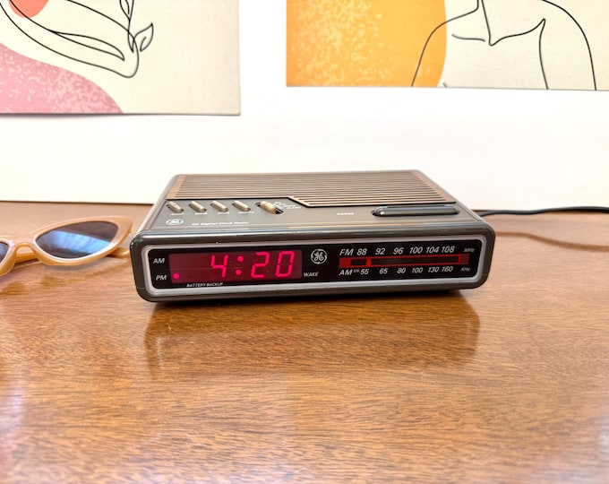 Featured listing image: Vintage GE Alarm Clock Radio Woodgrain (1980s AM/FM Model 7-4612A)