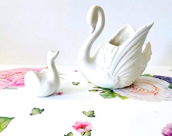 Mid Century White Swan Planters, Mama and Baby, USA Pottery Vases