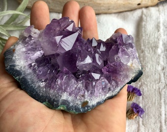 Amethyst, Raw amethyst, Protection stone, Healing amethyst, Natural amethyst, Alatr crystal, Meditation stone,Interior crystal,Healing stone