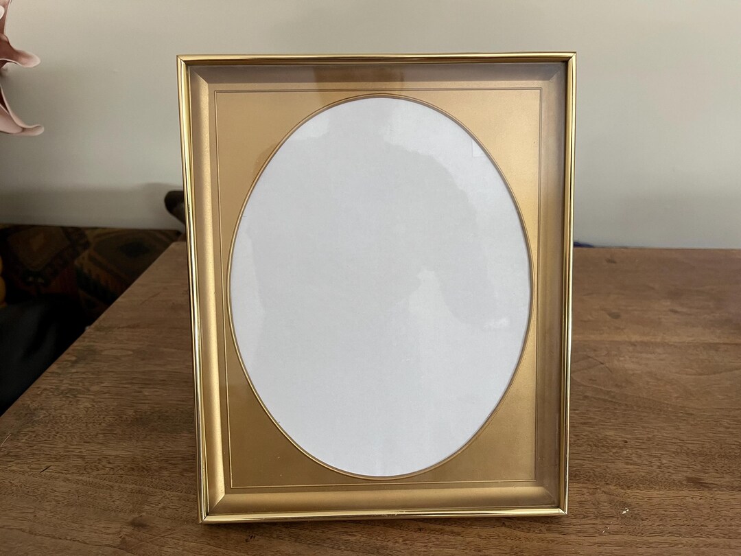 Oval Picture Frames 8x10null
