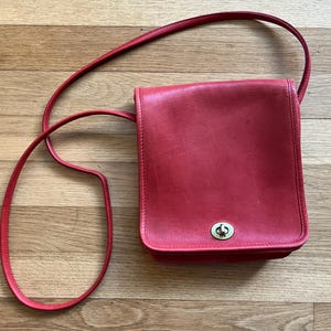vintage coach kiss-lock handbag 3582 Kisslock Frame Bag 14 | COACH®