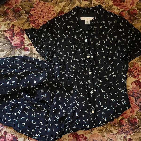 Vintage 90s Dark Floral Dress Women’s Medium — Black Maxi with Blue Green Blooms