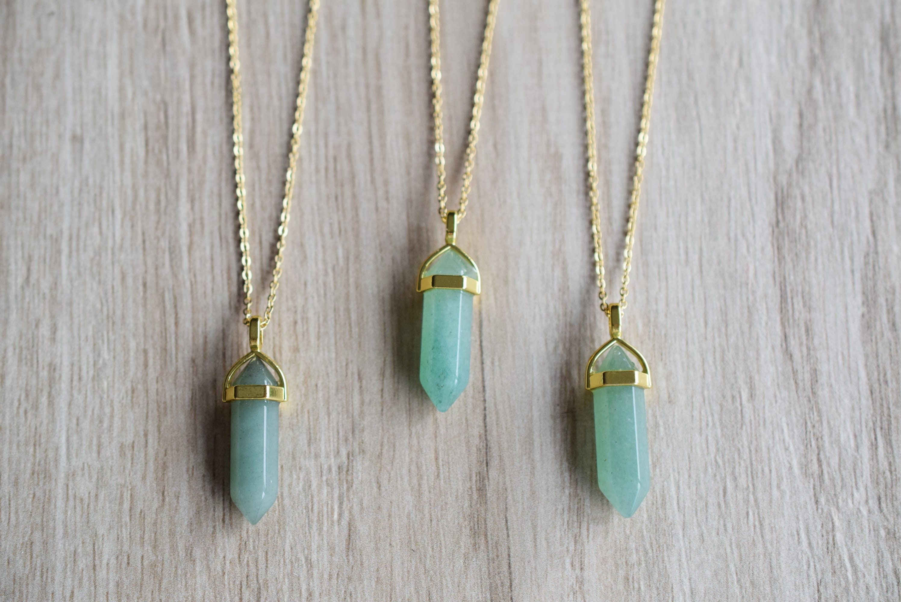 Aventurine crystal necklace, healing crystal necklace, aventurine jew…