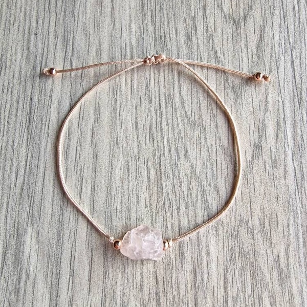 Bracelet quartz rose brut, bracelet ficelle, bijoux en cristal de quartz rose