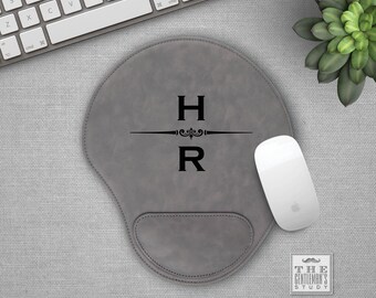 Gramercy Executive Mousepad - Monogrammed Vegan Leather Ergonomic Mouse Pad