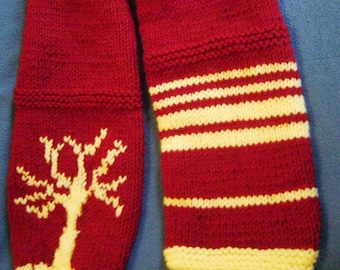 Knitted Scarf Pattern with Charted Tree