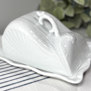 White Covered Butter ~ Cheese Dish ~ Rectangular Cheese Keep w/Lid ~ Farmhouse Cottage Decor