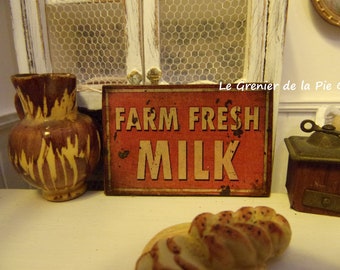 miniature wooden plaque decoration FARM FRESH MILK milk sign for dollhouse 1:12 kitchen country style vintage dollhouse sign