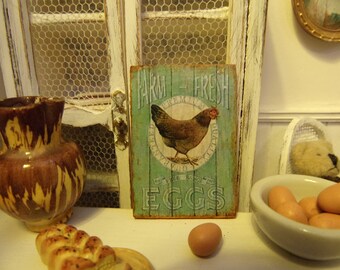 Miniature wooden plaque decoration hen FARM FRESH EGGS for dollhouse scale 1:12 vintage country kitchen decor dollhouse sign