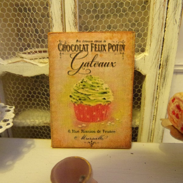 plaque miniature gâteau CUPCAKE pistache tableau en bois maison de poupées échelle 1:12 décoration pâtisserie shabby dollhouse sign