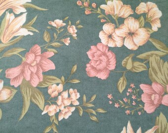 Sold by the Yard CottonPoly Blend Vintage Daisy Floral Printed Flannel