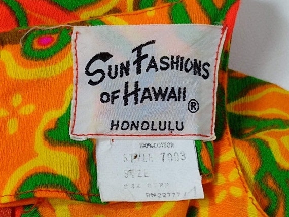 vintage Hawaiian muumuu 60s 70s