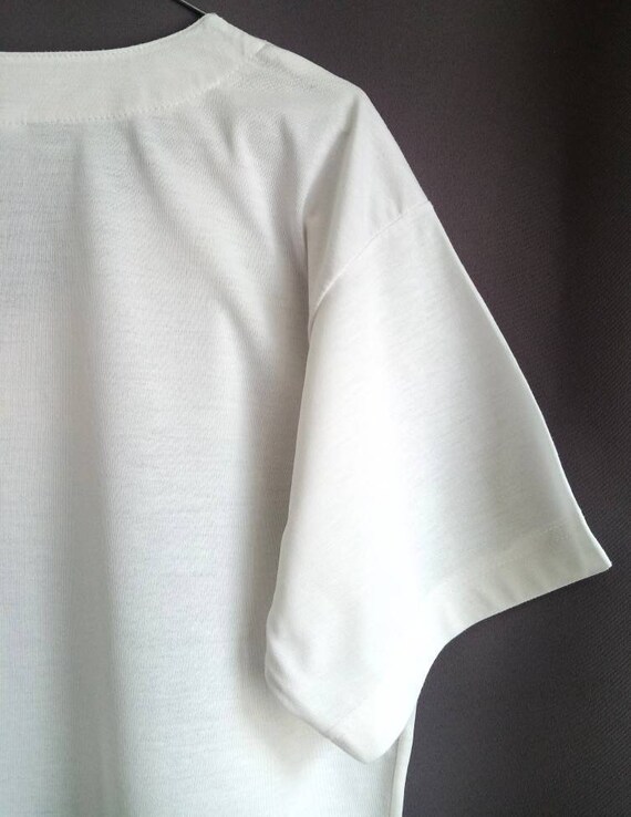Vintage 80 Women's short-sleeved t-shirt in ecru … - image 6