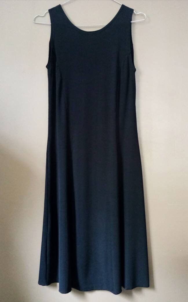 Robe Noire Côtelée TSE Sans Manches Avec Fermeture éclair - Taille M, Genou, Occasion Très Bon état