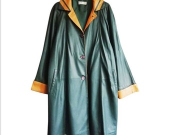 Vintage 80 trench coat in two-tone lamb blossom empire green and camel trapeze shape side pockets closure buttons Size 40 M