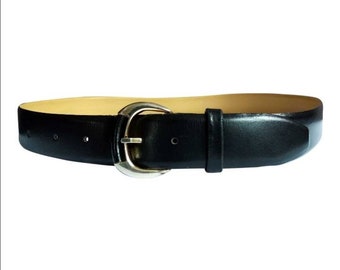 70 made in France vintage women's belt in black leather and gold metal Size 40 42 L