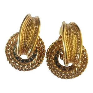 Agatha 80&#39;s Vintage Textured Gold Metal Dangle Clip Earrings