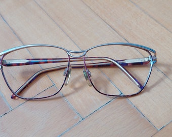 Vintage Italian Eyeglasses Frames-Nazareno Gabrielli mod. 130-108 Lady Cat eye glasses. One arm is bent!