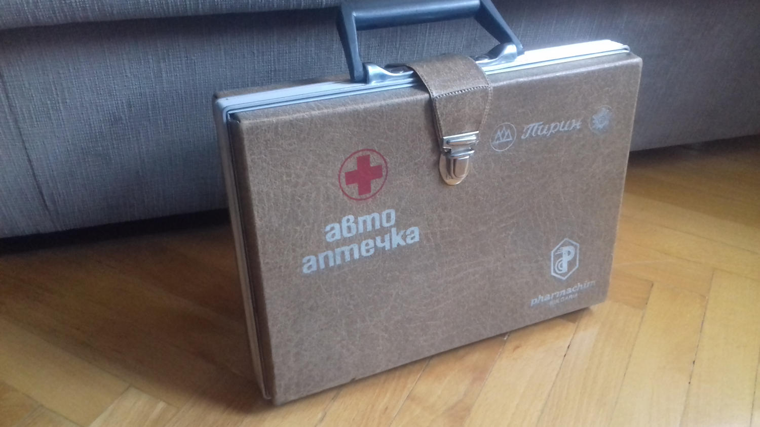 travelcar suitcase