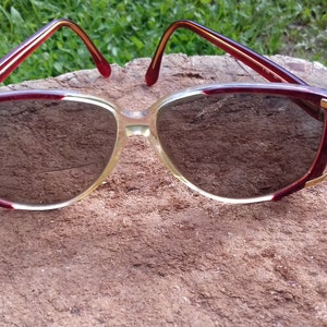 Beautiful Vintage Ladies Valentino Prescription Glasses model V 158 321. Made in Italy 80's-Butterfly shape-Rare image 2