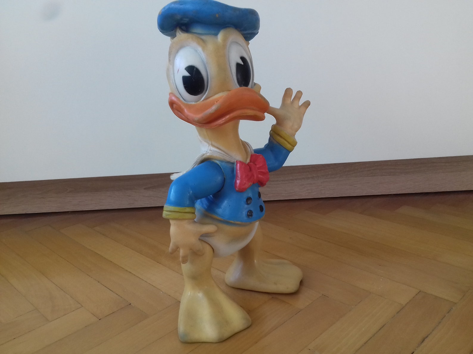 donald duck rubber ducky