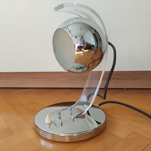 Vintage  Meblo-Guzzini Eyeball Desk Lamp / 70's Atomic  Chrome Lamp/  Space age table lamp/ Italian design retro lamp