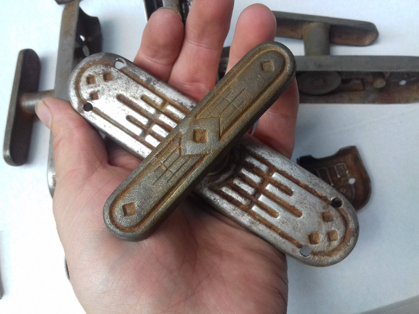 Set of 5 Vintage Metal Window Handlesvintage Hardwarewindow | Etsy