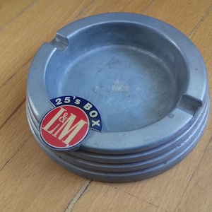 Posacenere in metallo vintage L&M 25's box/ posacenere per sigarette commerciale/ posacenere da collezione