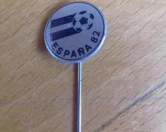 Vintage pin badge FIFA World CUP Spain 1982 ESPANA 82 championship