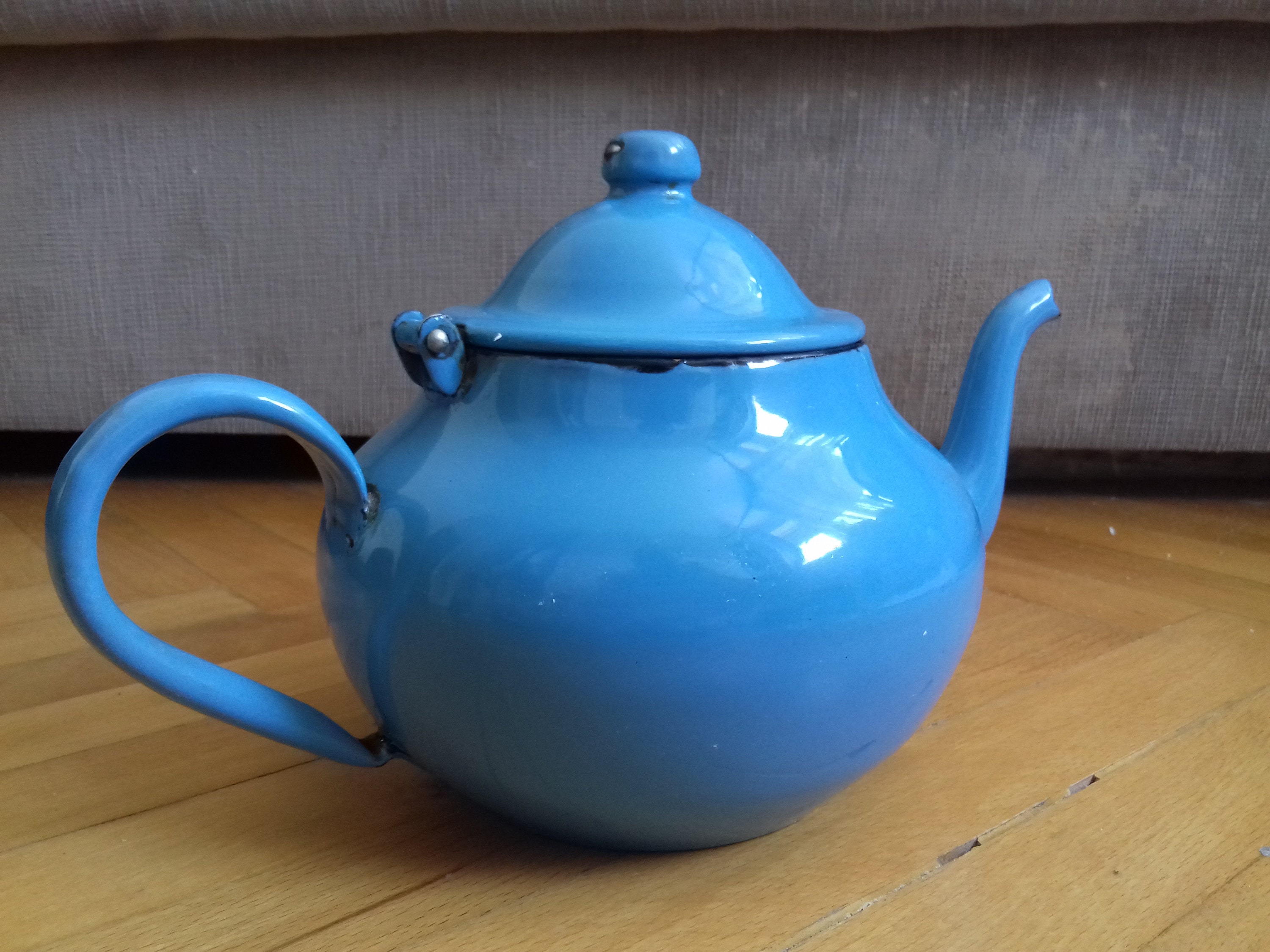Vintage Enamel Tea Pot Made in Yugoslavia/ Retro Kitchen/ Old Etsy UK