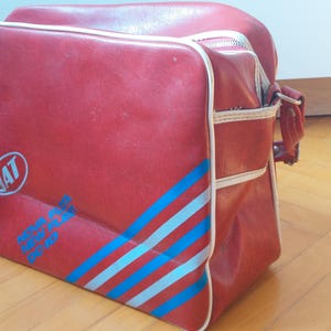 JAT Fluglinien Umhängetasche/ Jugoslawische Fluglinien- New Fleet 10-DC Kunstleder kleine Reisetasche aus 80'er Jahren