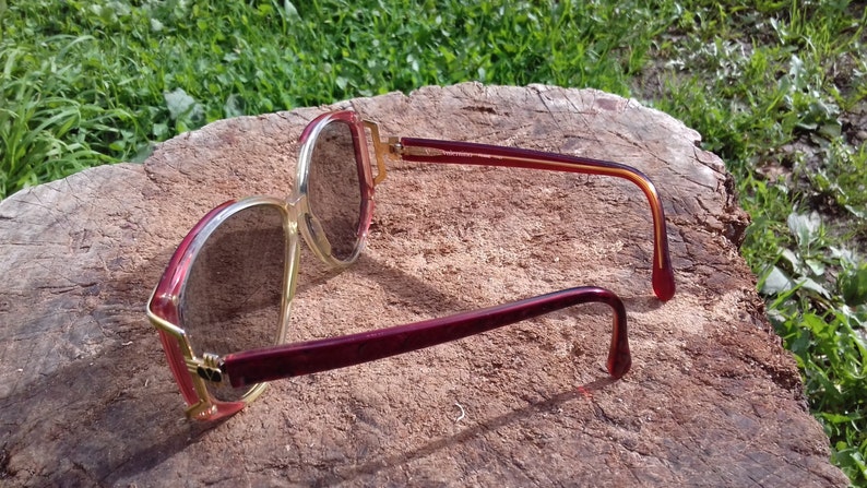 Beautiful Vintage Ladies Valentino Prescription Glasses model V 158 321. Made in Italy 80's-Butterfly shape-Rare image 5