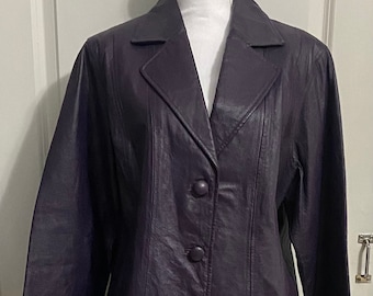 Vintage Women’s Leather Skirt Suit/ Via Accenti/Leather Skirt/Skirt & Jacket Suit/Ladies Leather