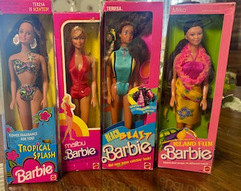 Vintage Malibu Barbie- NIB Barbie’s