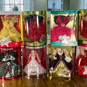 Barbies- Special Edition- Holiday Barbie- Millennium Princess Barbie