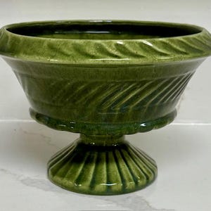 VTG Haeger Pottery/Pedestal Green Planter/1960’s Ceramic Planter/Indoor Planter/Green Home Decor/Kitchen Succulent Planter/Pedestal Planter