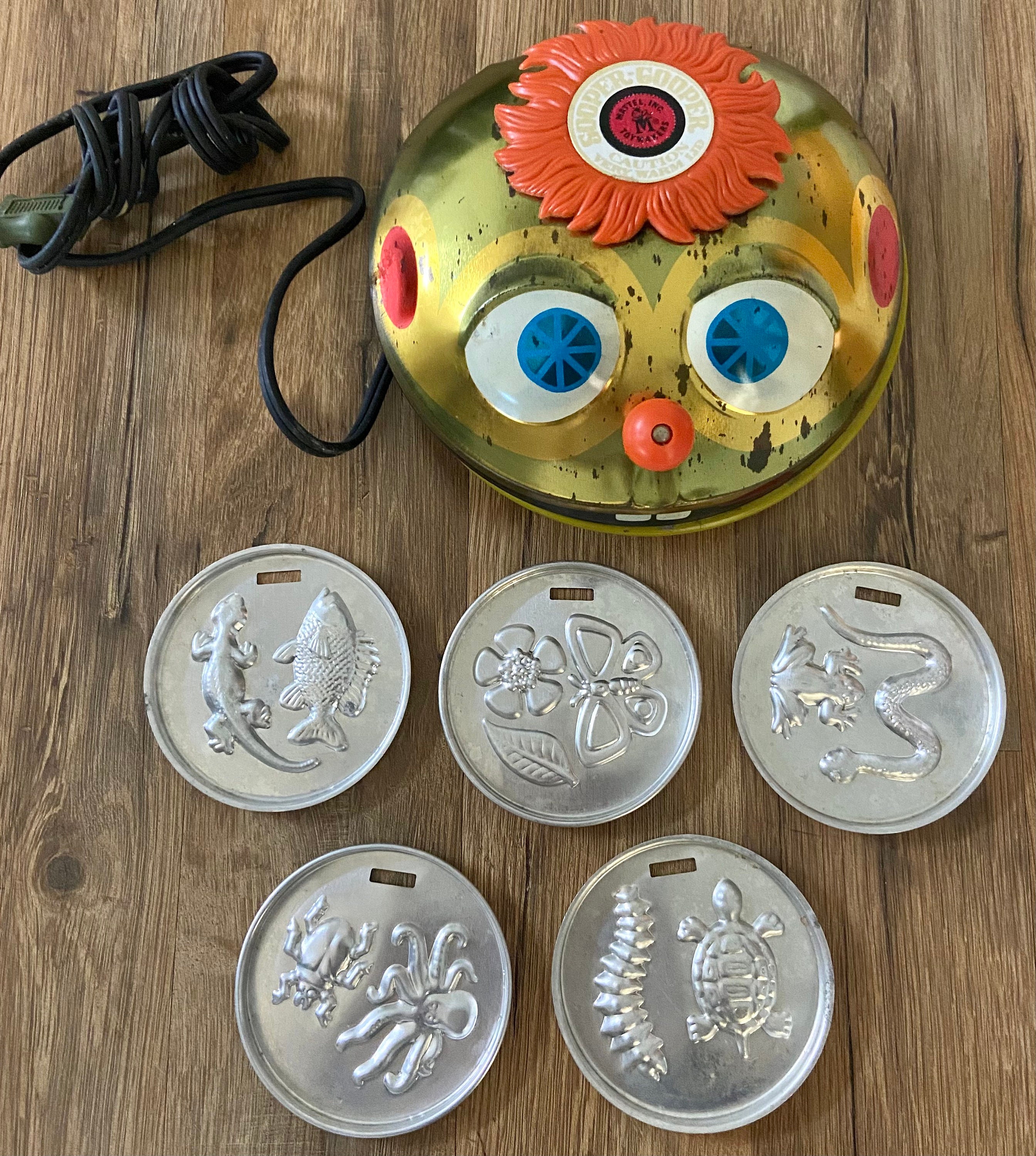 Vintage Sooper Gooper Toy/1966 Mattel Toys/1960