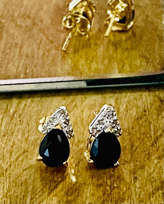 Vintage Stud Earrings/Black Sapphire/Diamond/18K … - image 7